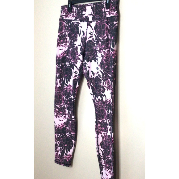 Fabletics Pink & Gray Floral Print Athletic Leggings Size XL - Picture 3 of 6